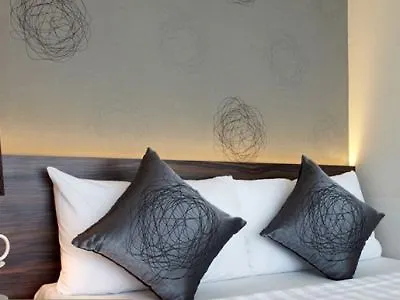 Bridal Tea House Hotel - Western District 九龙